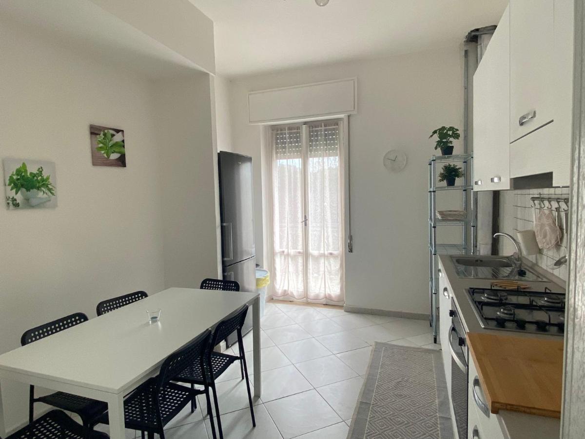 Domus Zagare - Wi-Fi Apartment Baia  Luaran gambar