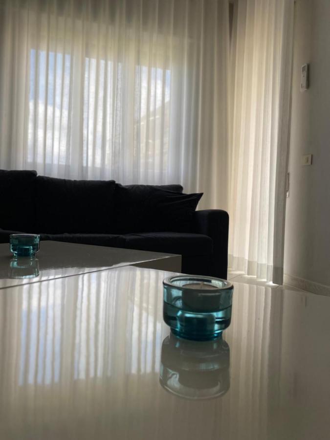 Domus Zagare - Wi-Fi Apartment Baia  Luaran gambar