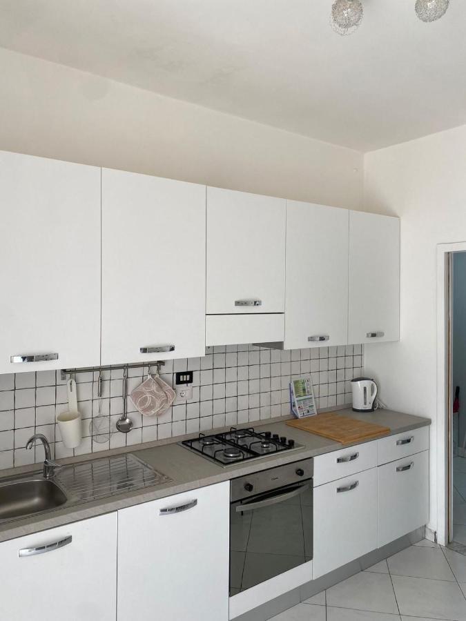 Domus Zagare - Wi-Fi Apartment Baia  Luaran gambar